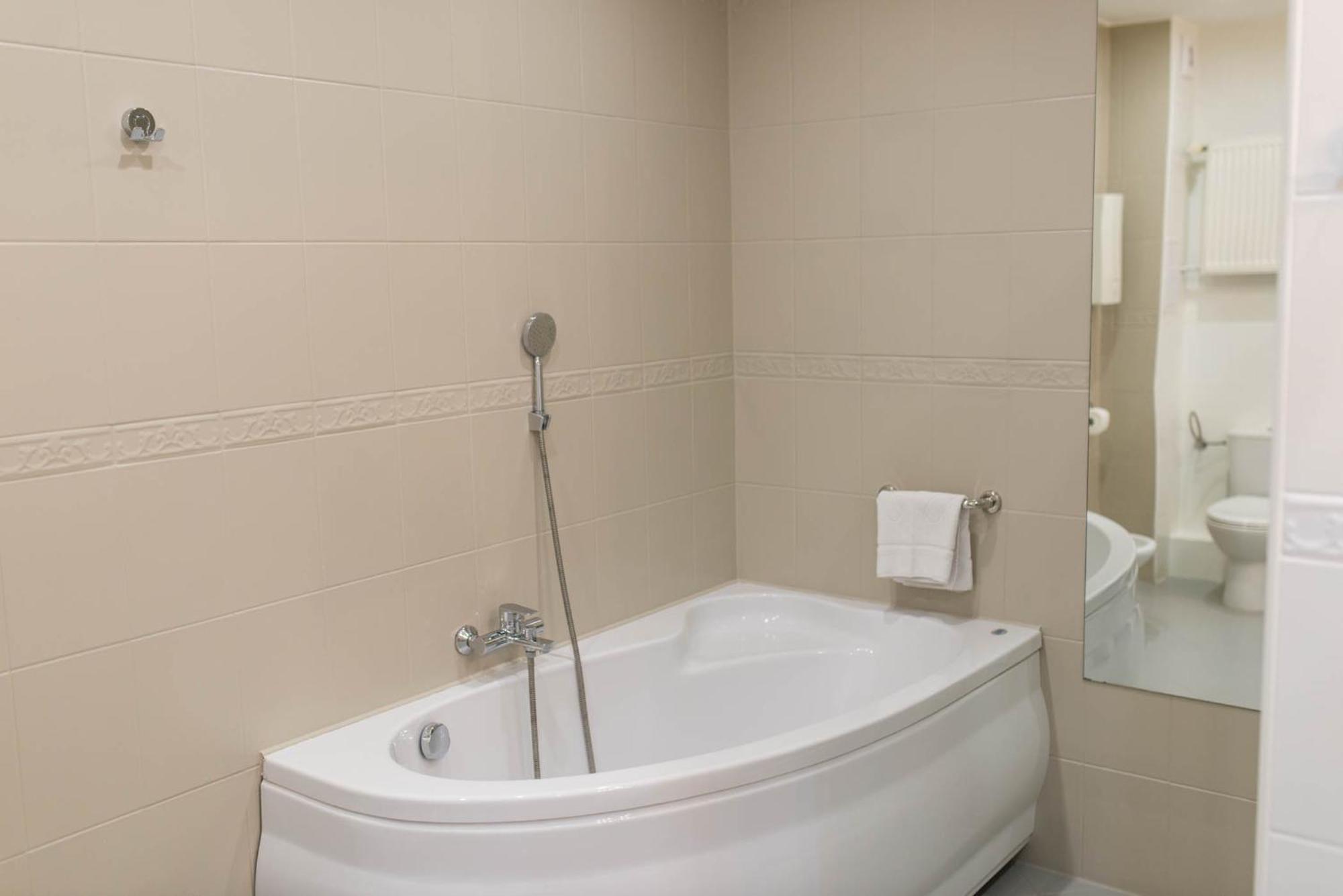 Hotel Mazury Giżycko Eksteriør bilde